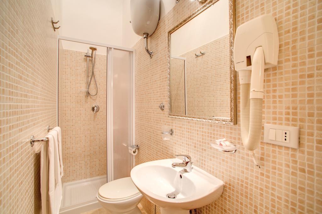 רומא Monti Guest House - Affittacamere מראה חיצוני תמונה