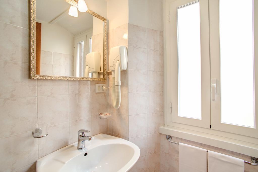 רומא Monti Guest House - Affittacamere חדר תמונה