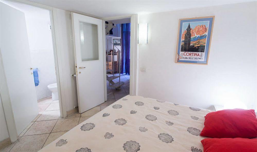 רומא Monti Guest House - Affittacamere מראה חיצוני תמונה